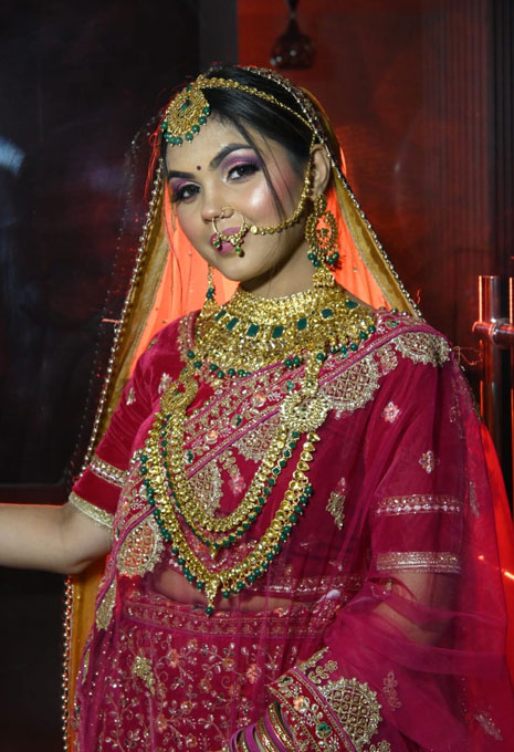 Mk Makeup Studio And Academy