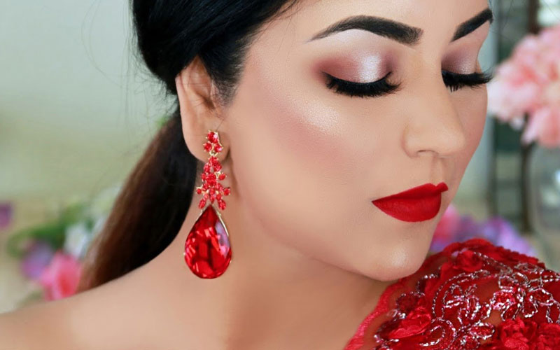 Classic Party Makeup Artist Services In Delhi